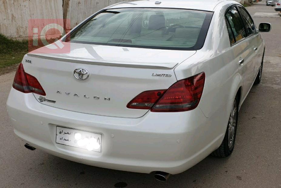 Toyota Avalon